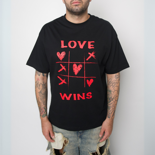betterself love wins tee